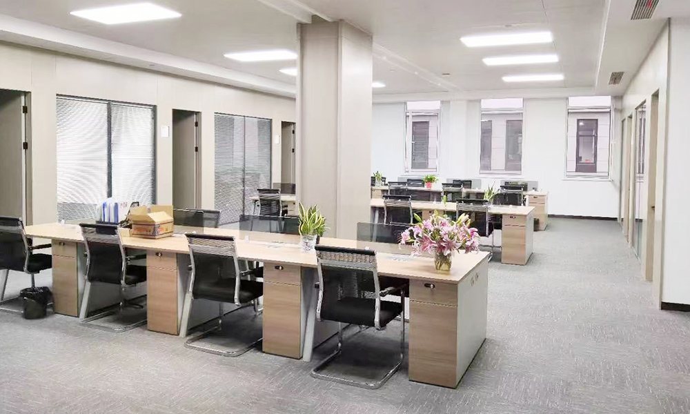 <strong><span style='color:#000000;'><span style='font-size:18px;'>Macchina per l'assemblaggio di tubi per la raccolta del sangue sotto vuoto</span></span></strong>